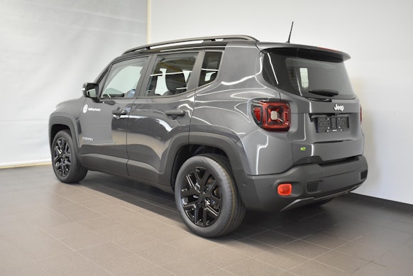 JEEP Renegade 1.5 Turbo Summit 3