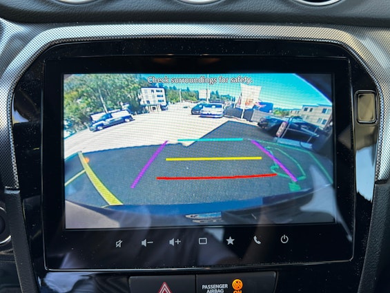 Vehicle image 13