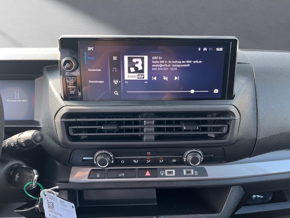 Vehicle image 5 Vehicle image 5