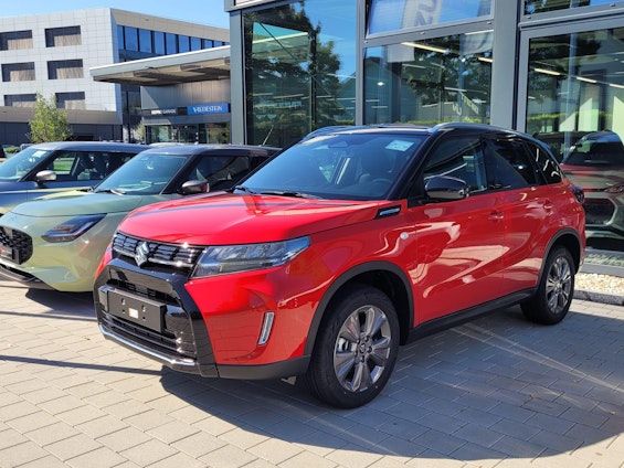 First vehicle image First vehicle image