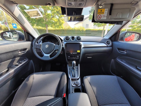 Vehicle image 4 Vehicle image 4