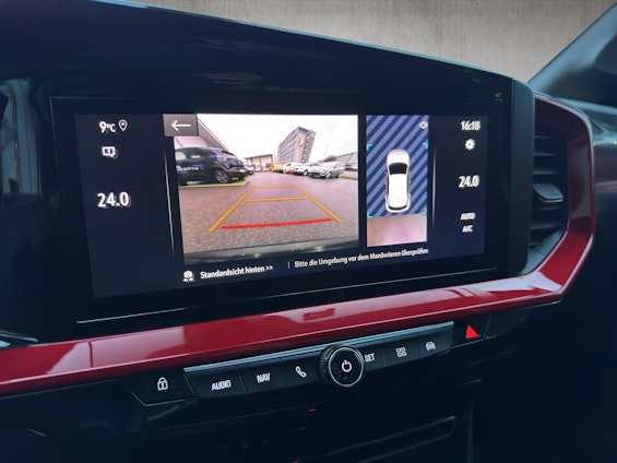 Vehicle image 14 Vehicle image 14