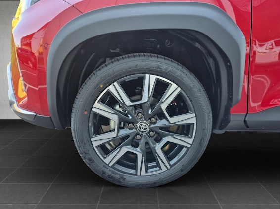 Vehicle image 14