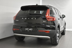 Vehicle image VOLVO XC40 2.0 B3 MH Core