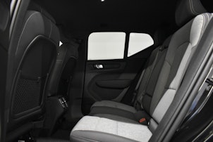 Vehicle image VOLVO XC40 2.0 B3 MH Core