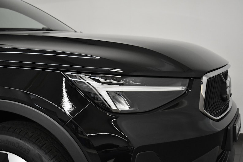 Vehicle image VOLVO XC40