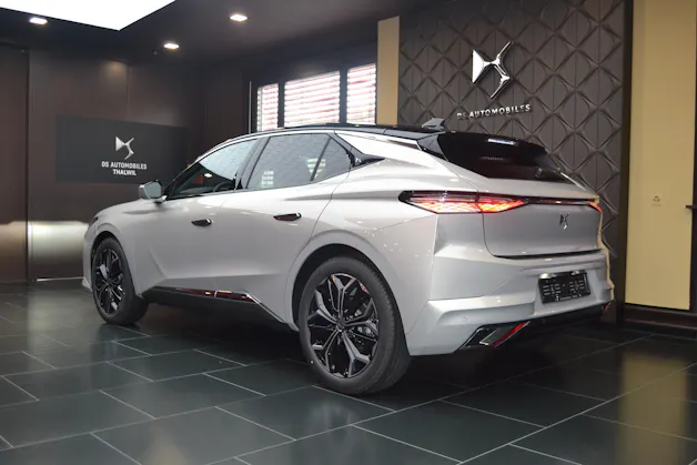 DS Automobiles 4 1.2 Hybrid Antoine de Saint Exupéry