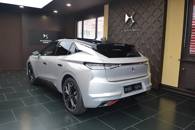 DS Automobiles 4 1.2 Hybrid Antoine de Saint Exupéry