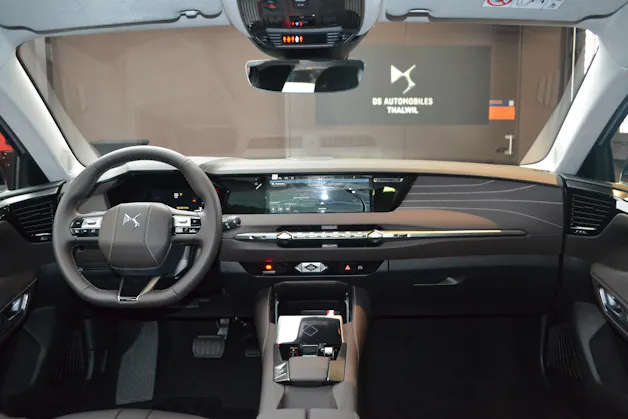 DS Automobiles 4 1.2 Hybrid Antoine de Saint Exupéry