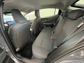 Vehicle image TOYOTA Prius 2.0 Plug-In-Hybrid Style