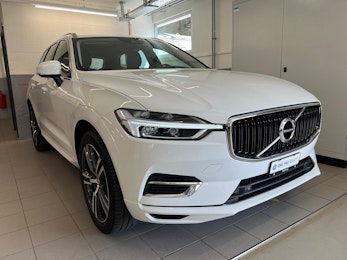 Vehicle image VOLVO XC60 2.0 T8 TE Momentum eAWD