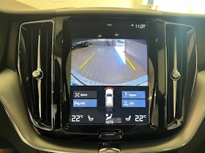 Vehicle image VOLVO XC60 2.0 T8 TE Momentum eAWD
