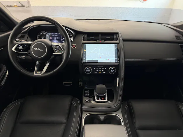 Jaguar E-Pace 2.0 I4 200 R-Dynamic S AWD