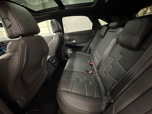 DS AUTOMOBILES DS7 1.6 E-Tense Opéra 4x4 1