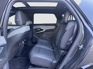 Peugeot 5008 e-Launch Edition AWD