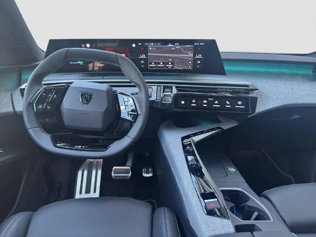 Peugeot 5008 e-Launch Edition AWD