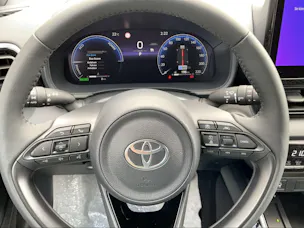 Toyota Yaris 1.5 VVT-i HSD Premium