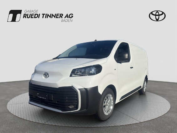 First vehicle image