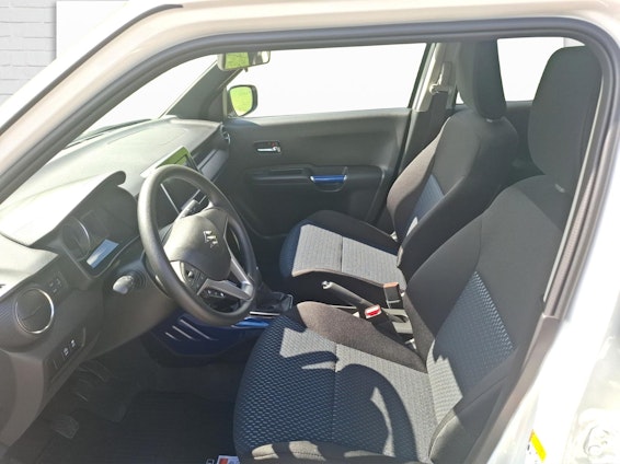 Vehicle image 8 Vehicle image 8