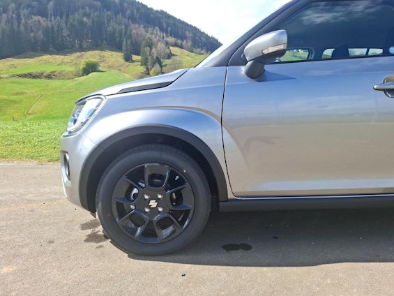 Vehicle image 12 Vehicle image 12