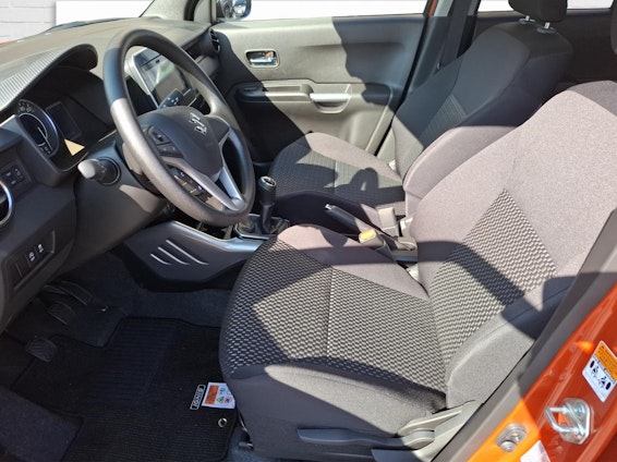 Vehicle image 8 Vehicle image 8