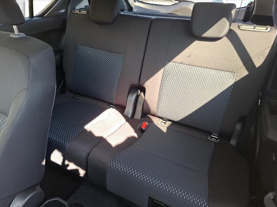 Vehicle image 10 Vehicle image 10