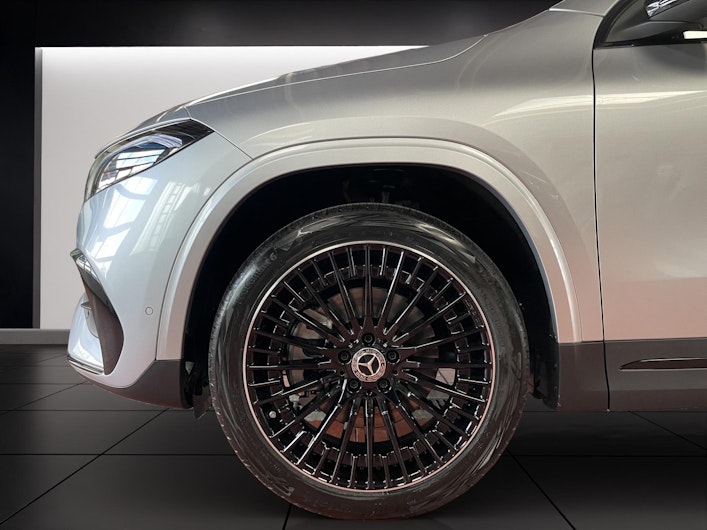 Vehicle image MERCEDES-BENZ EQA 350