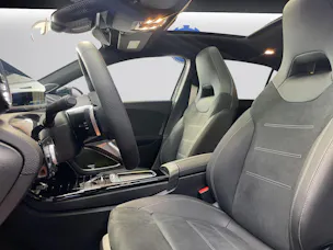 Mercedes-Benz A 250 e  AMG Line