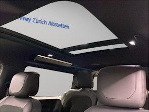 Vehicle image LAND ROVER Defender 90 5.0 V8 SC