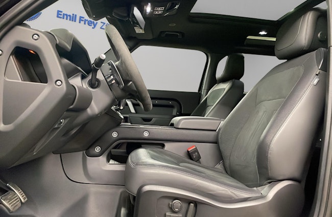 Vehicle image 9 Vehicle image 9