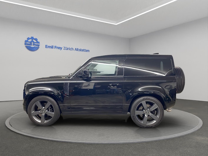 Vehicle image LAND ROVER DEFENDER