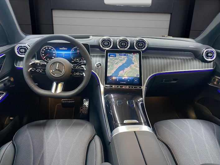 Vehicle image MERCEDES-BENZ GLC 400