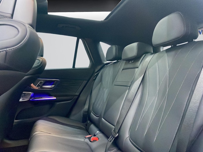 Vehicle image MERCEDES-BENZ GLC 400