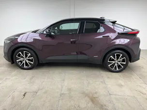 Toyota C-HR 2.0 HEV Trend 4x4 / Jetzt mit attraktivem 1.99% Leasing