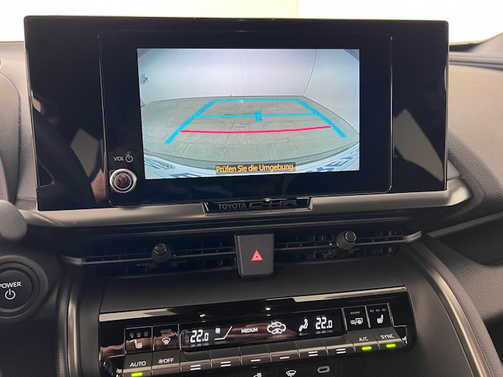 Vehicle image TOYOTA C-HR