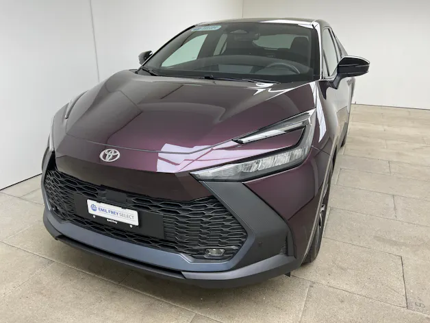 Toyota C-HR 2.0 HEV Trend 4x4 / Jetzt mit attraktivem 1.99% Leasing