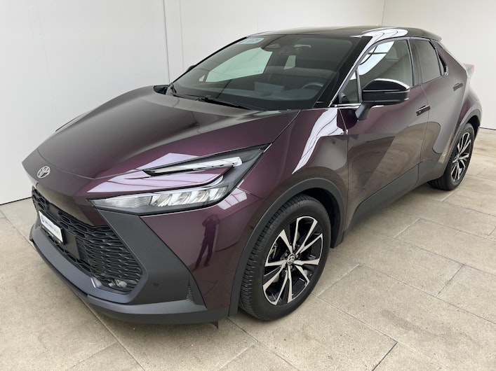 Vehicle image TOYOTA C-HR