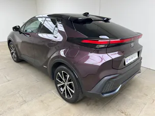 Toyota C-HR 2.0 HEV Trend 4x4 / Jetzt mit attraktivem 1.99% Leasing