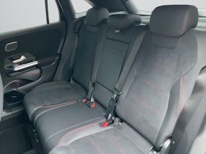 Vehicle image MERCEDES-BENZ GLA 250 e EQ Star AMG Line