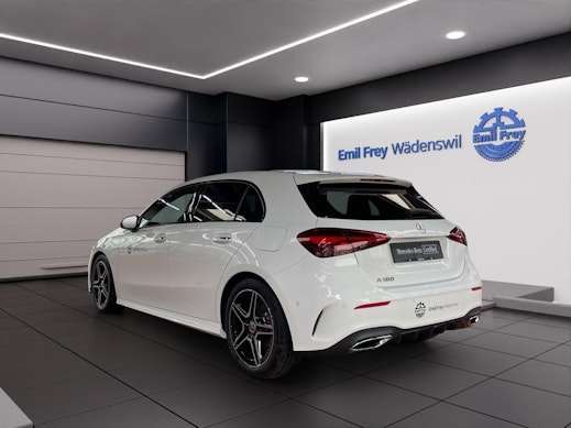 MERCEDES-BENZ A 180 Night Star AMG Line 3