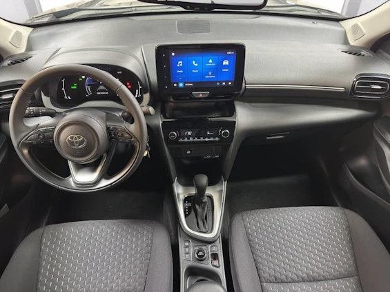 Vehicle image 7