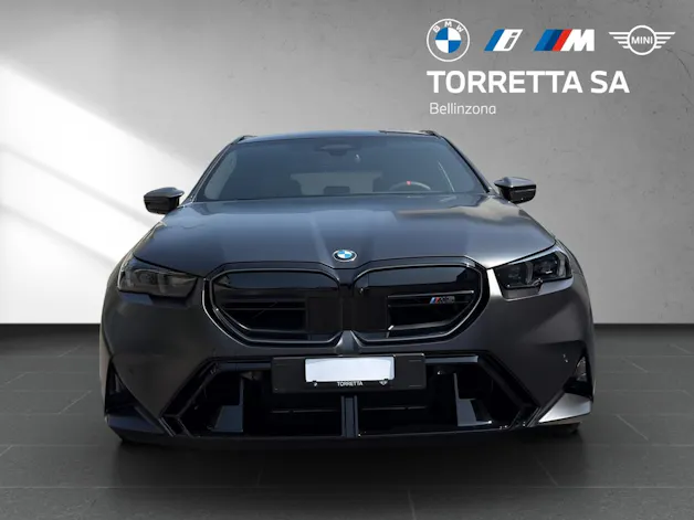 BMW M5 xDrive Touring