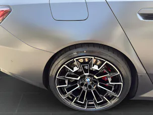 BMW M5 xDrive Touring