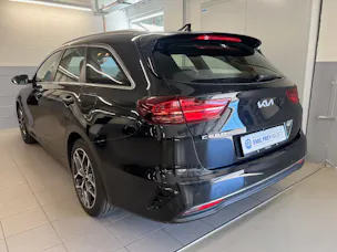 Kia Ceed SW 1.5 T-GDi MHEV Power