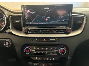 Vehicle image KIA Ceed SW 1.5 T-GDi MHEV Power