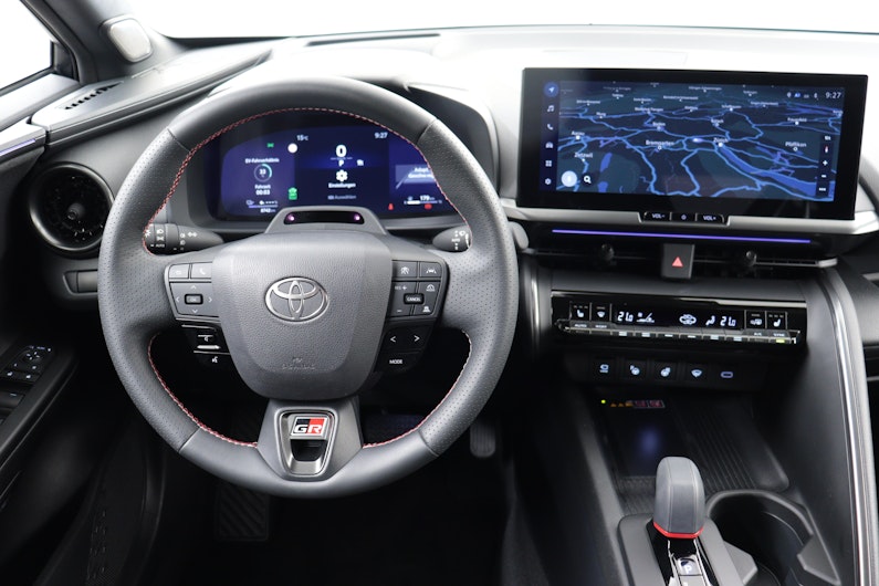 Vehicle image TOYOTA C-HR