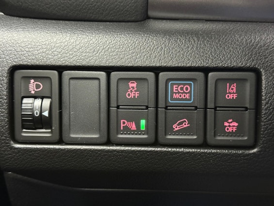 Vehicle image 23 Vehicle image 23