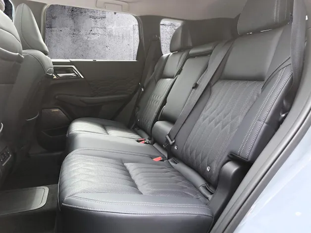 Mitsubishi Outlander 2.4 PHEV Instyle 4x4