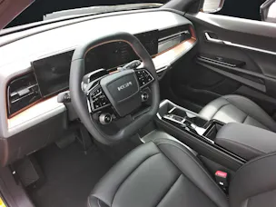 KGM Musso EV Platinum