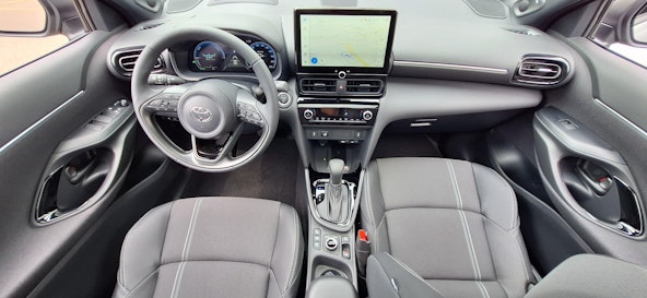 Vehicle image 11